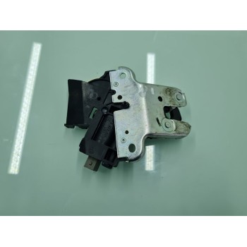 CERRADURA MALETERO / PORTON 4F5827505 