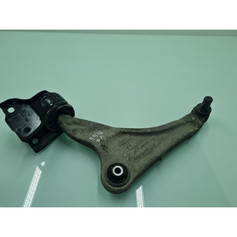 BRAZO SUSPENSION INFERIOR DELANTERO IZQUIERDO BJ323A053 