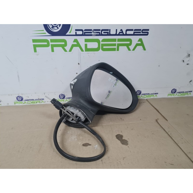 RETROVISOR DERECHO 