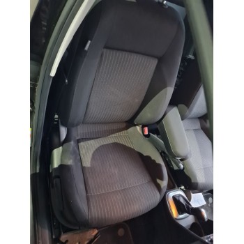 ASIENTO DELANTERO DERECHO 