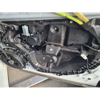 ELEVALUNAS DELANTERO DERECHO KD355897X 