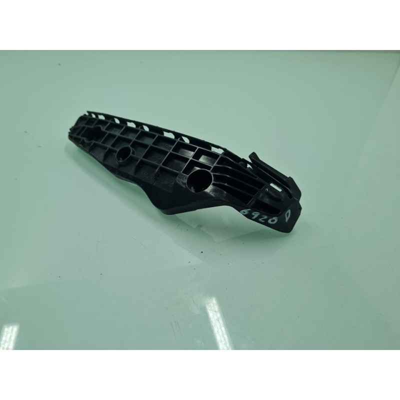SOPORTE PARAGOLPES DELANTERO 5211660240 