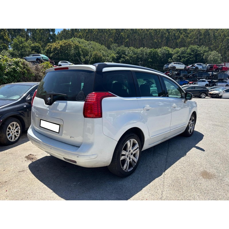 peugeot 5008 (0u_, 0e_) del año 2013