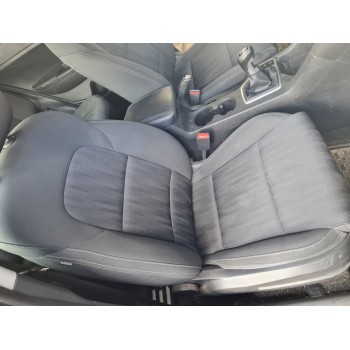ASIENTO DELANTERO DERECHO 