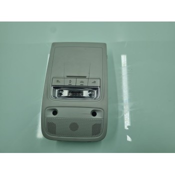 LUZ INTERIOR 8V0947135B 