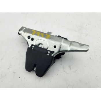 CERRADURA MALETERO / PORTON A2057500600 