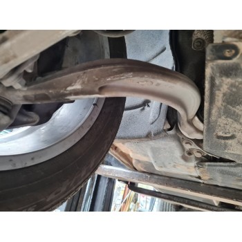 BRAZO SUSPENSION INFERIOR DELANTERO DERECHO 
