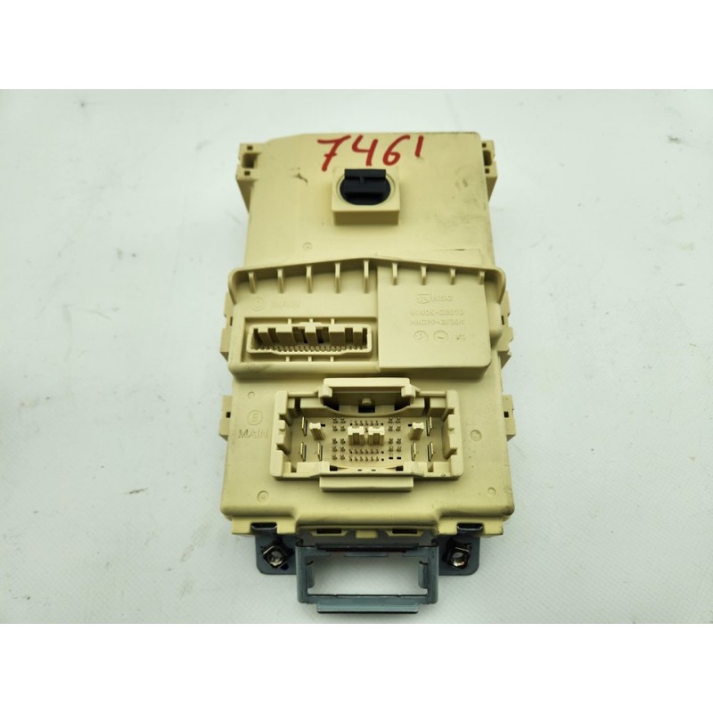 CAJA RELES / FUSIBLES 91958Q0440 