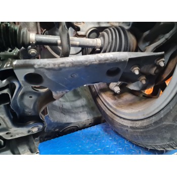BRAZO SUSPENSION INFERIOR DELANTERO IZQUIERDO 2Q0407151D 