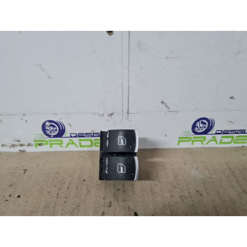 MANDO ELEVALUNAS DELANTERO IZQUIERDO 5K3959857A 