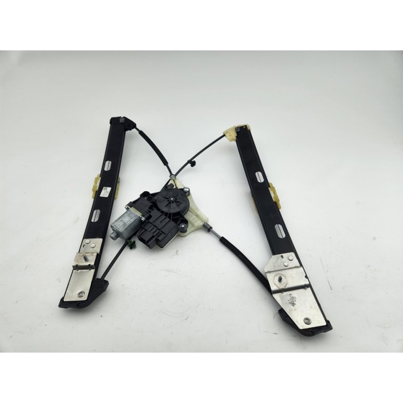 ELEVALUNAS DELANTERO IZQUIERDO 6F9837461C40 