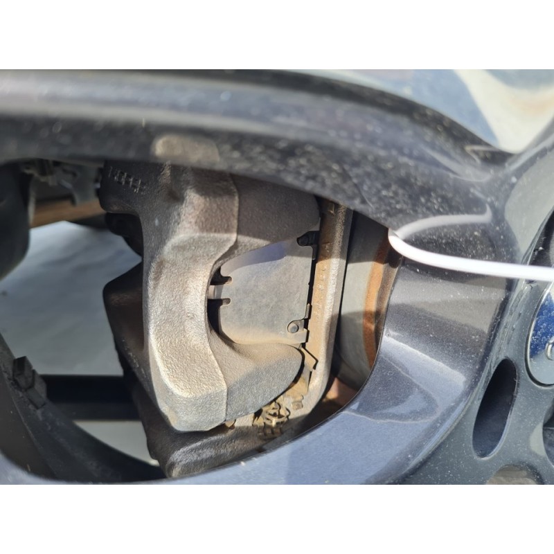 PINZA DE FRENO TRASERA IZQUIERDA 