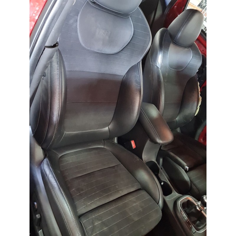ASIENTO DELANTERO DERECHO 