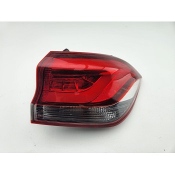 PILOTO TRASERO DERECHO 92402S0000 