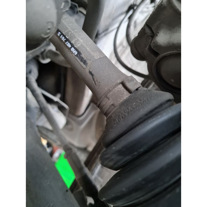 TRANSMISION DELANTERA IZQUIERDA 6R0407761S 