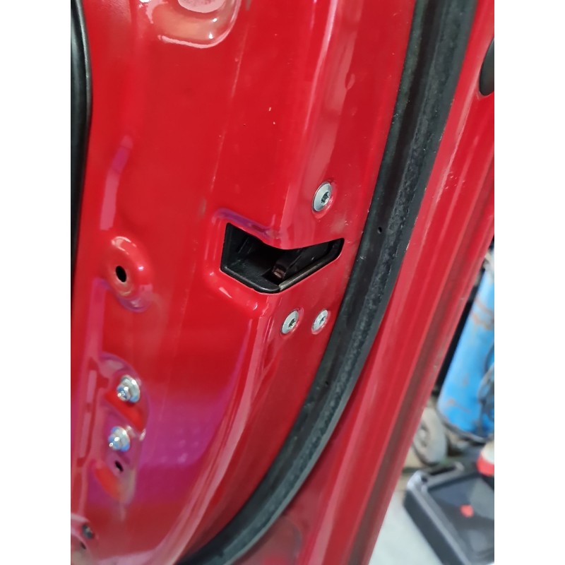 CERRADURA PUERTA DELANTERA DERECHA 81320G3020 