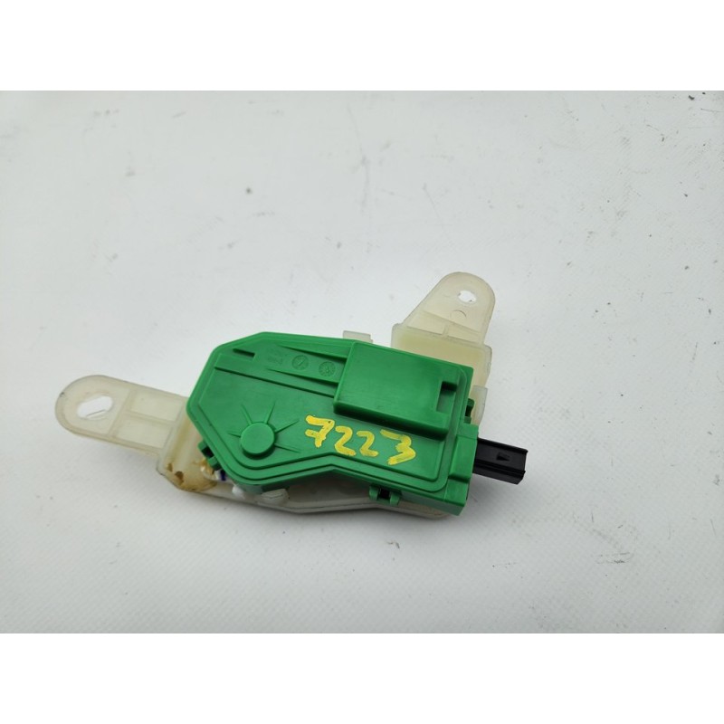 MOTOR TAPA EXTERIOR COMBUSTIBLE 81550G3000 