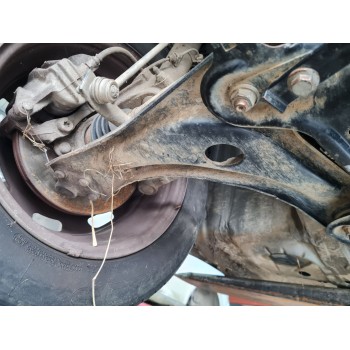 BRAZO SUSPENSION INFERIOR DELANTERO DERECHO 