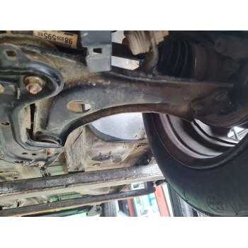 BRAZO SUSPENSION INFERIOR DELANTERO IZQUIERDO 