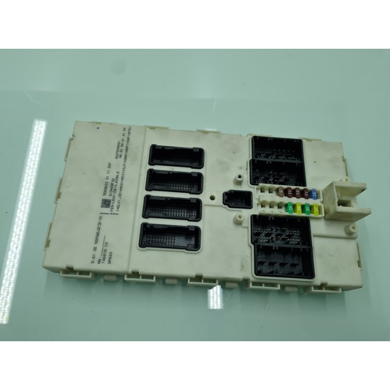 CAJA RELES / FUSIBLES 9280623 