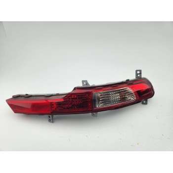 PILOTO TRASERO DERECHO PARAGOLPES 924063U300 