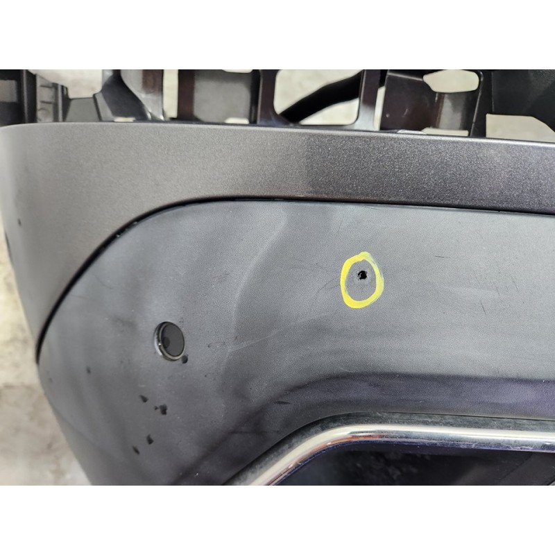 PARAGOLPES TRASERO 