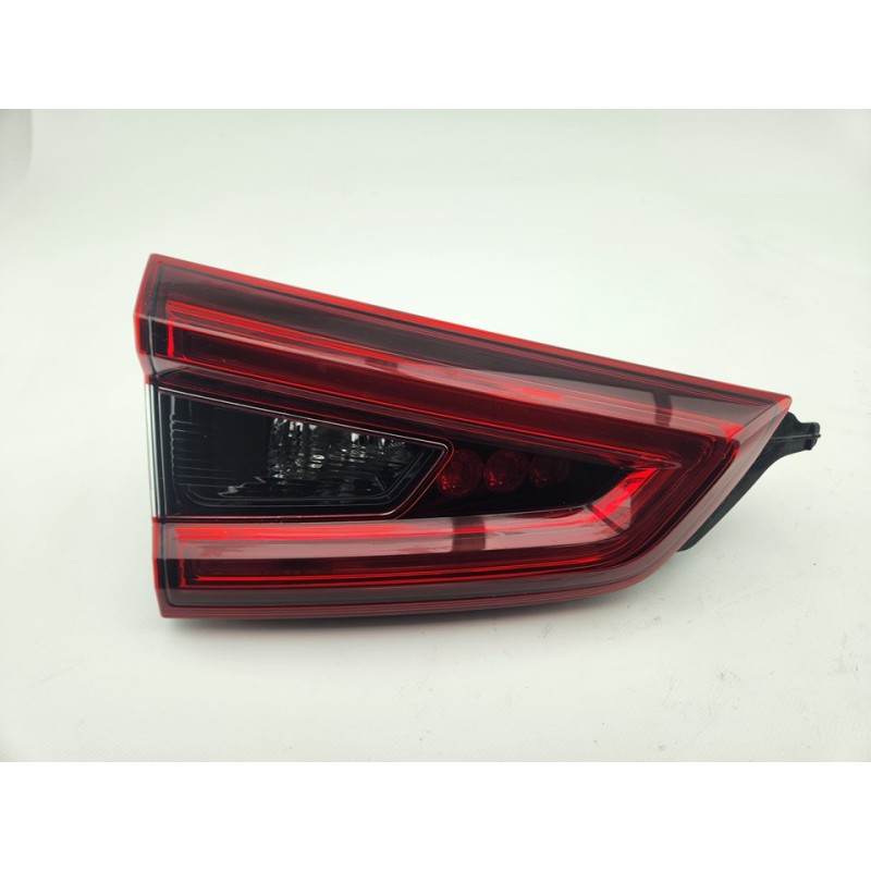 PILOTO TRASERO IZQUIERDO INTERIOR 26555HV05A 