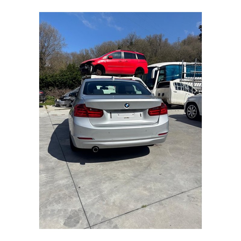 bmw serie 3 lim. (f30) del año 2013