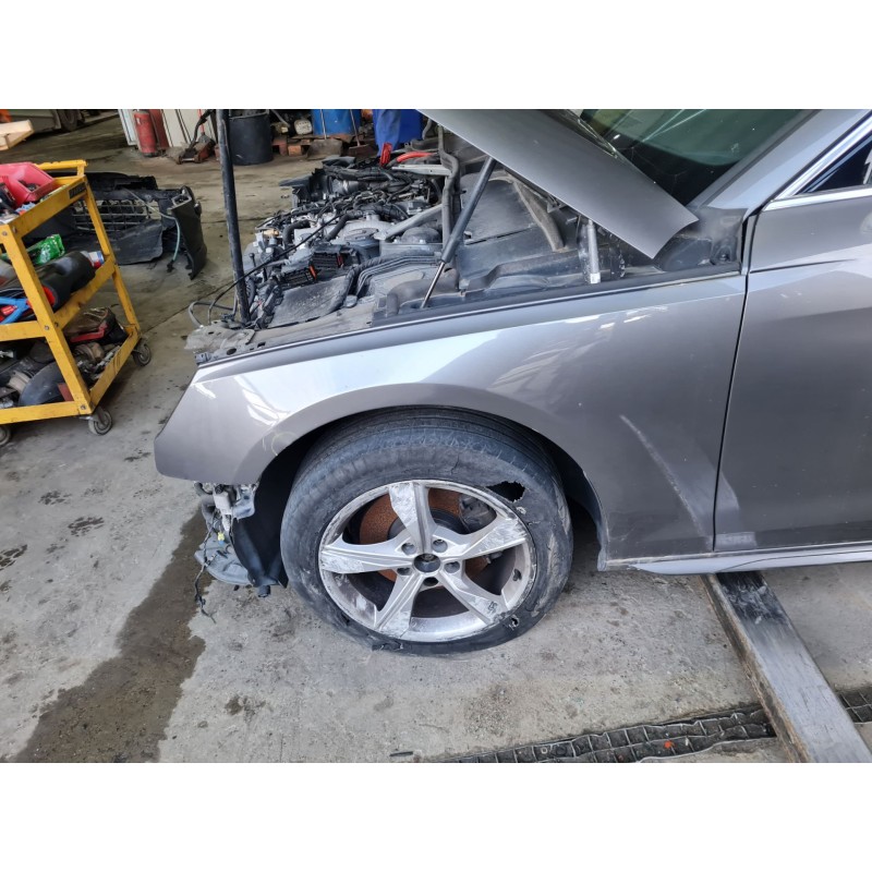 ALETA DELANTERA IZQUIERDA 