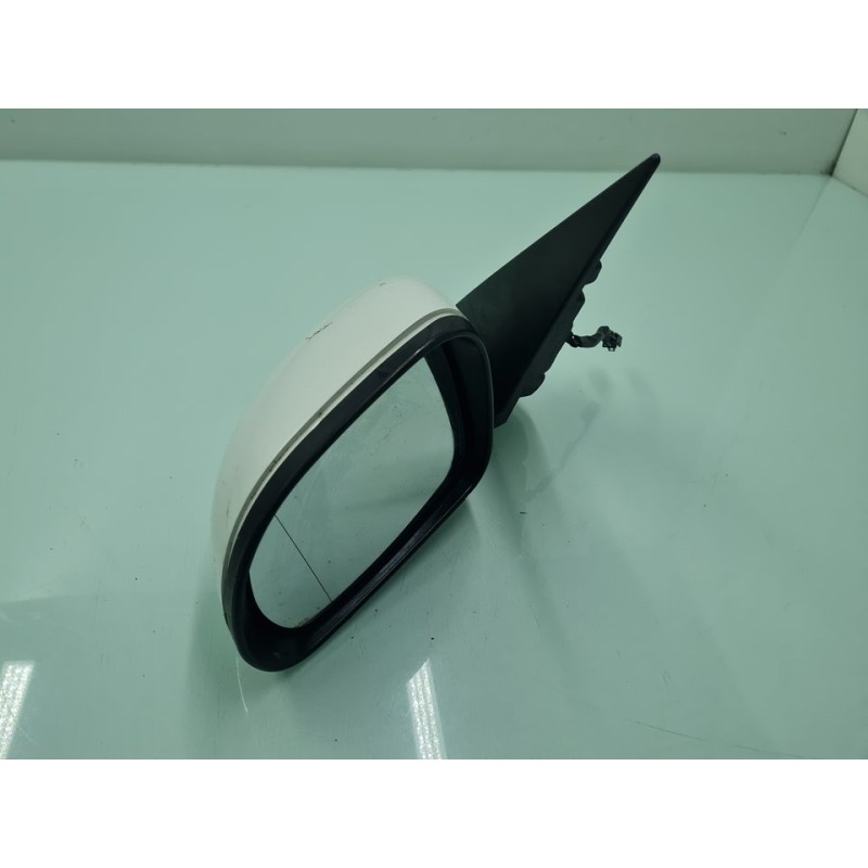 RETROVISOR IZQUIERDO 