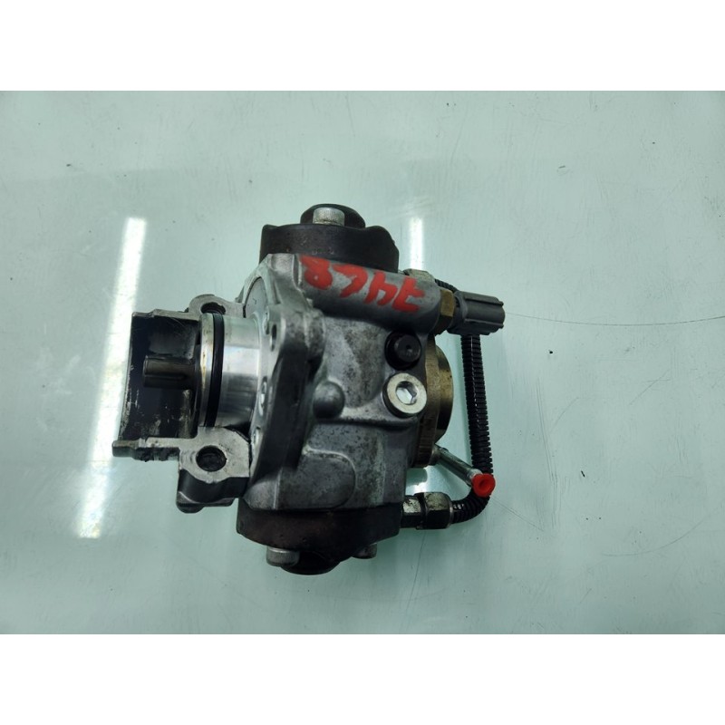 BOMBA INYECCION R2AA13800 