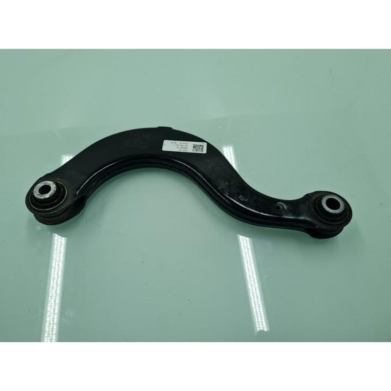 BRAZO SUSPENSION SUPERIOR TRASERO DERECHO 5Q0505351 