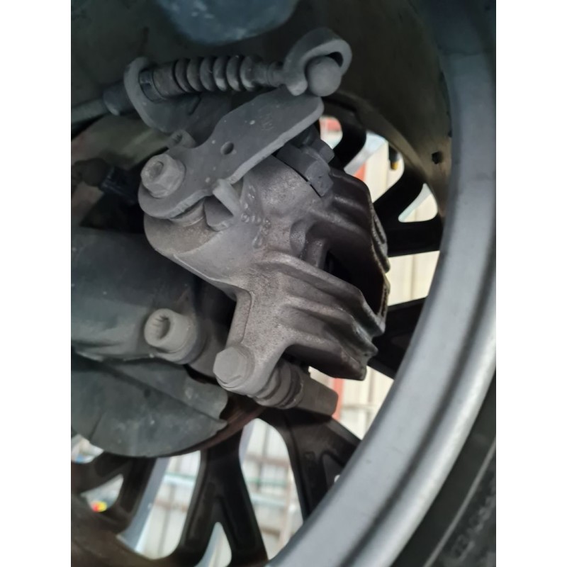 PINZA DE FRENO TRASERA DERECHA 2Q0615424C 