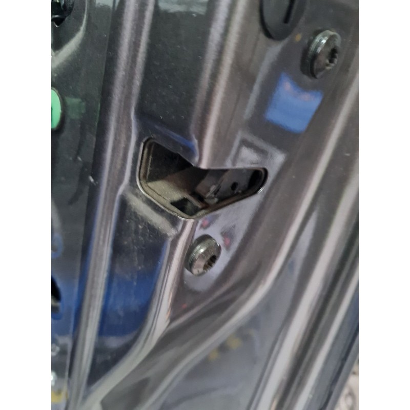 CERRADURA PUERTA DELANTERA DERECHA 5K1837016J 