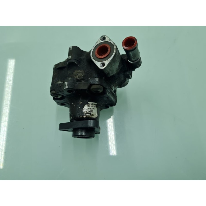 BOMBA DIRECCION 8K0145154 