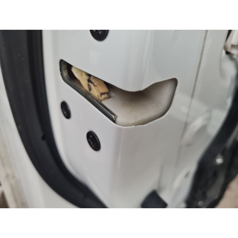 CERRADURA PUERTA DELANTERA IZQUIERDA KD5359310 