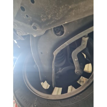BRAZO SUSPENSION INFERIOR DELANTERO DERECHO 