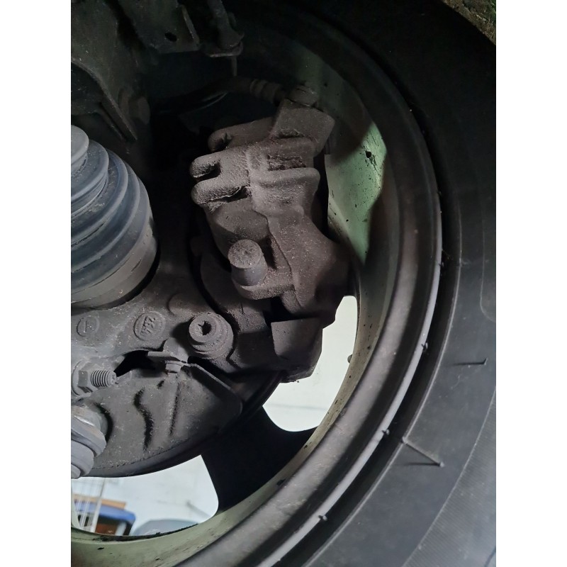 PINZA DE FRENO DELANTERA IZQUIERDA 4401R6 