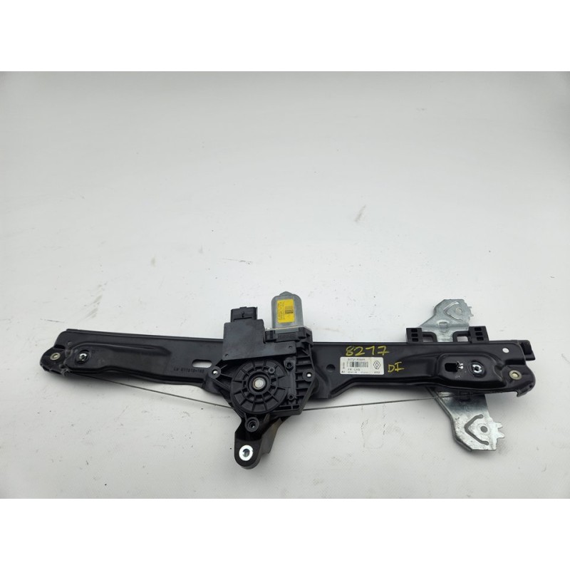 ELEVALUNAS DELANTERO IZQUIERDO 807218568R 