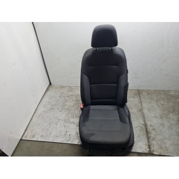ASIENTO DELANTERO IZQUIERDO 