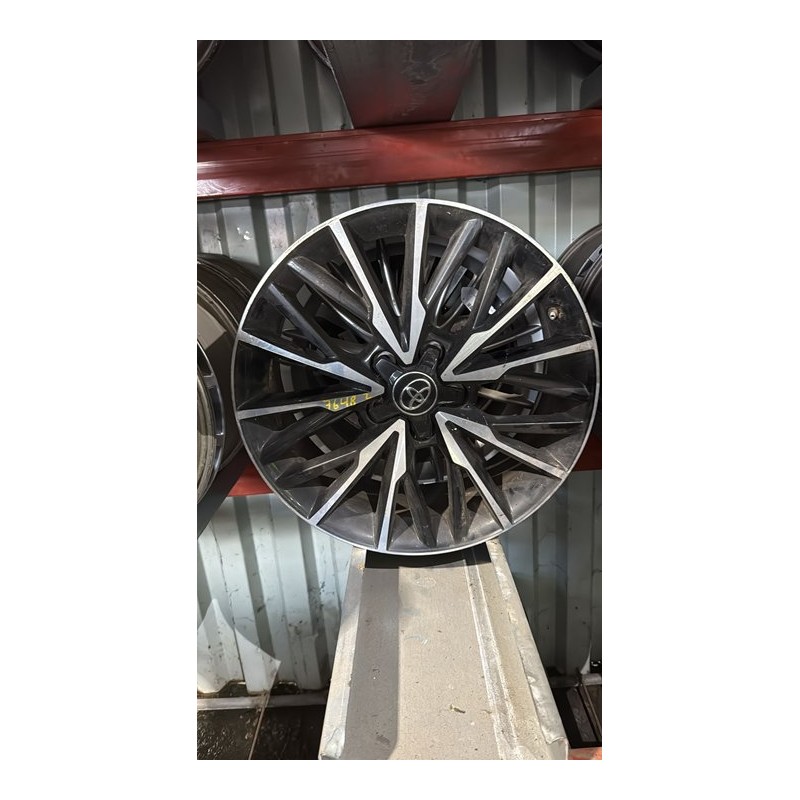LLANTA PW45710000 