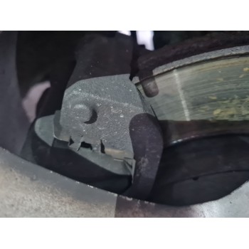 PINZA DE FRENO DELANTERA DERECHA 