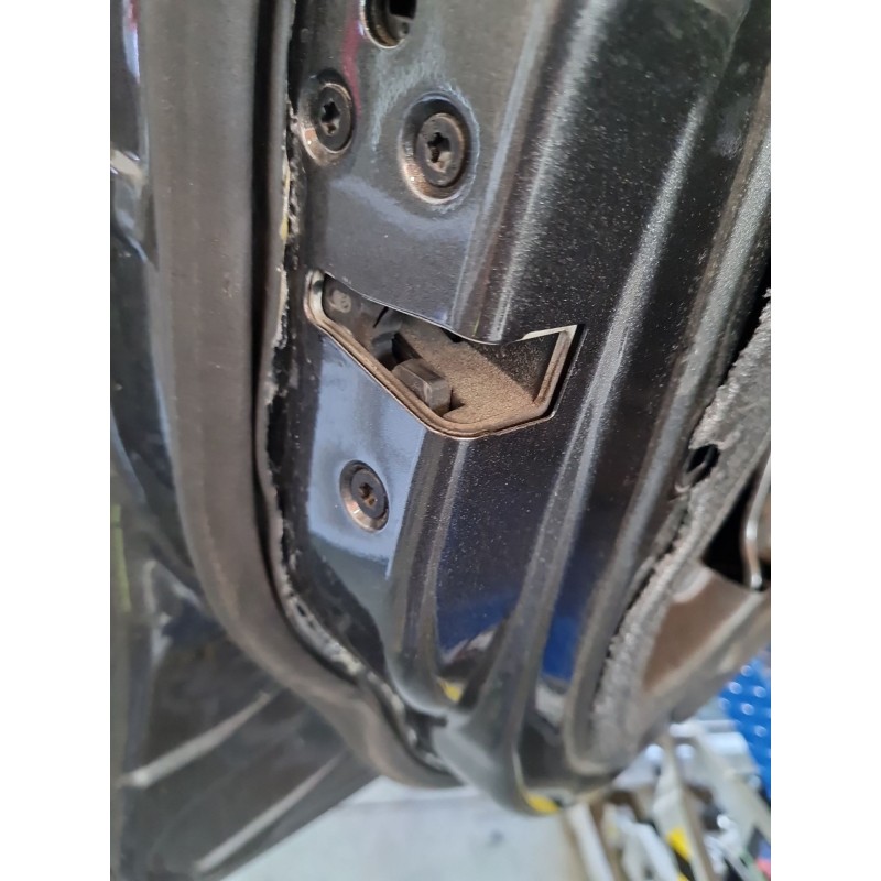 CERRADURA PUERTA DELANTERA IZQUIERDA BM5AA21813AH 