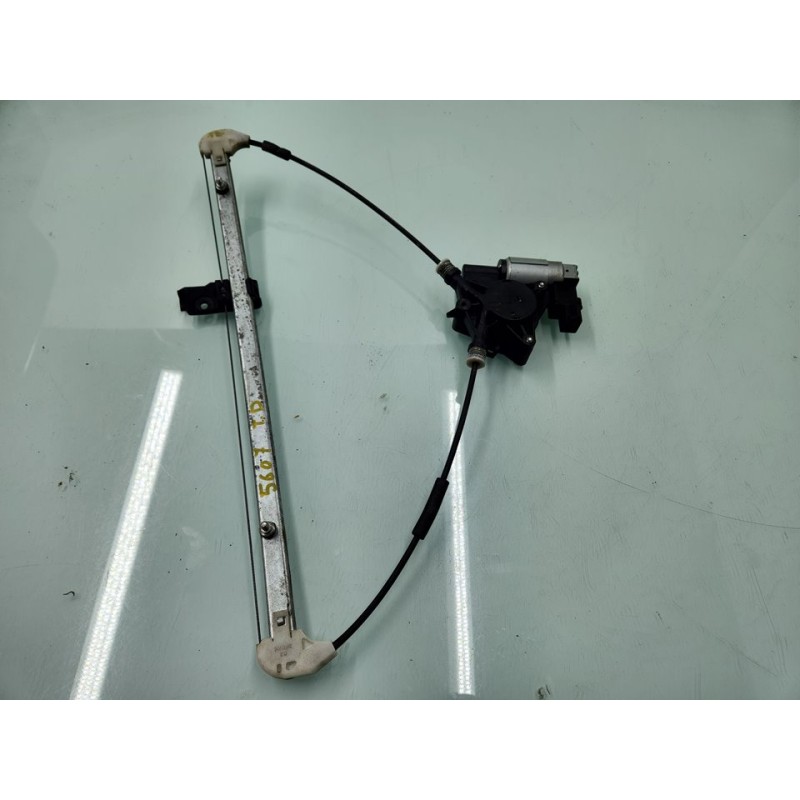 ELEVALUNAS TRASERO DERECHO GJ6A5958X 