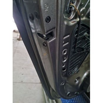CERRADURA PUERTA TRASERA IZQUIERDA 5K4839015AF 