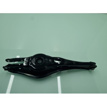 BRAZO SUSPENSION INFERIOR TRASERO DERECHO 5QA505371D 