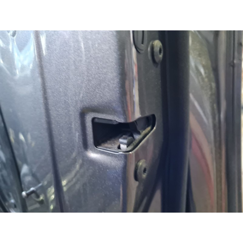 CERRADURA PUERTA DELANTERA DERECHA 