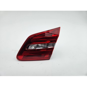 PILOTO TRASERO DERECHO INTERIOR A2469066400 