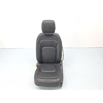 ASIENTO DELANTERO IZQUIERDO 