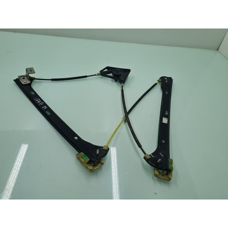 ELEVALUNAS DELANTERO IZQUIERDO 510837461F 